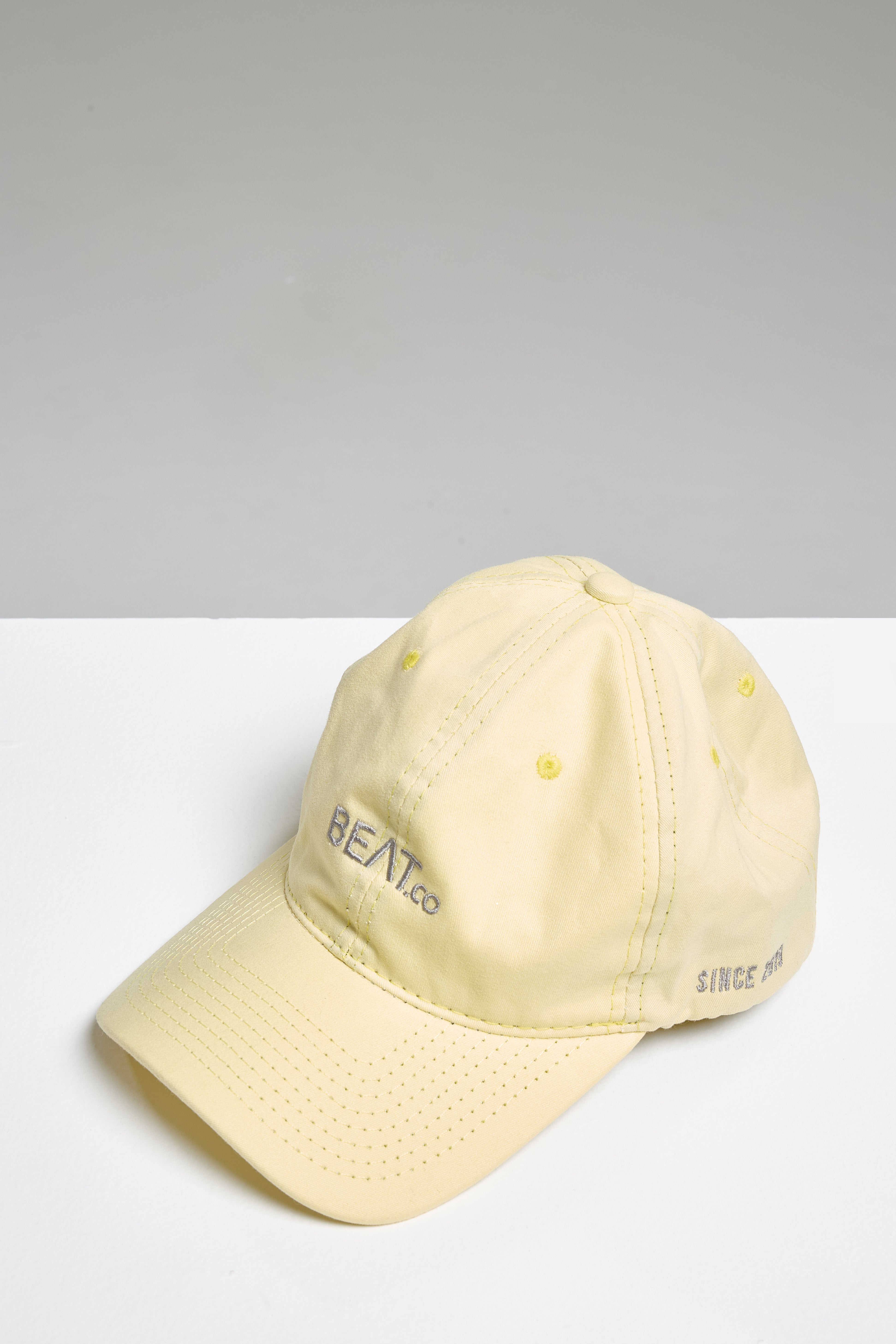 Boné Since 2019 Amarelo