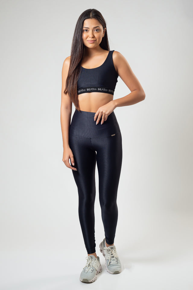 Calça Thay Classic Preta