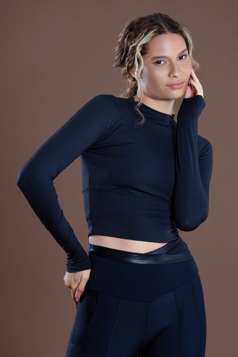 Cropped Colado Manga Longa Preto
